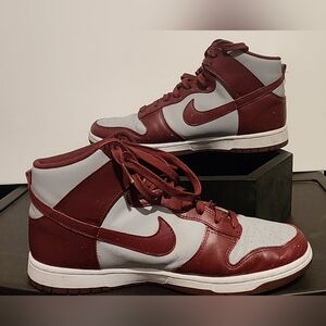 Nike Dunk High Retro in "Dark Beetroot"